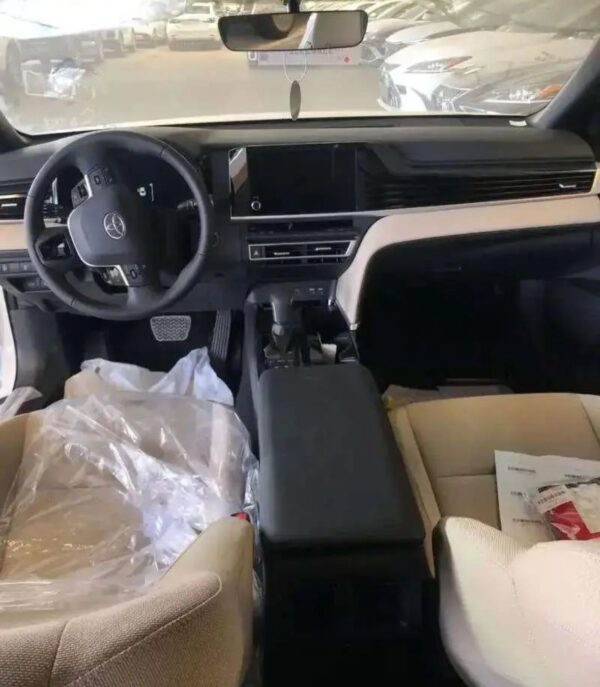 كامري ال اي هايبرد ٢٠٢٥