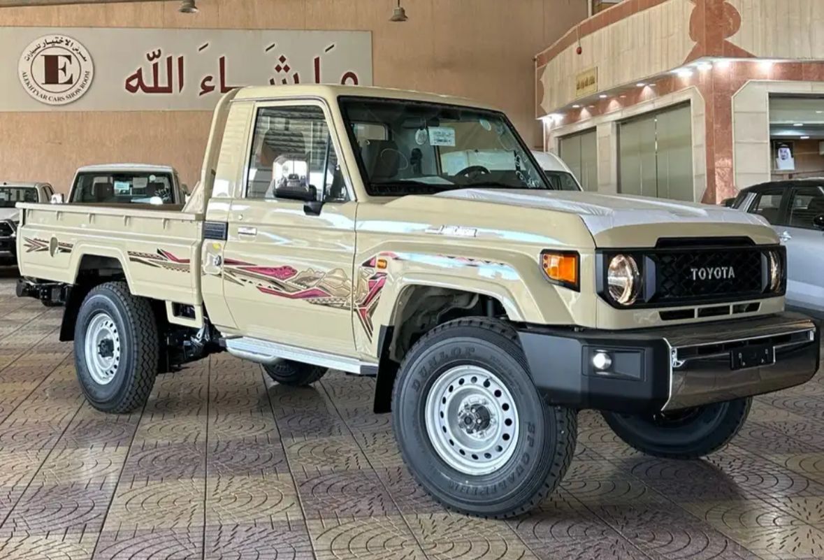 تويوتا شاص قير عادي ديزل